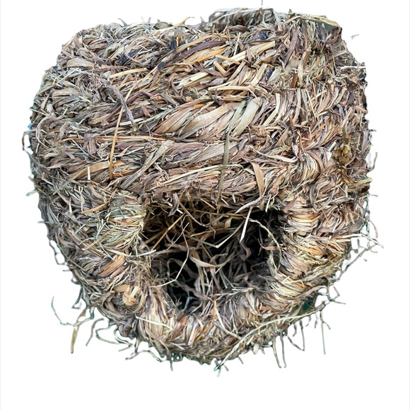 Vo-Toys Jumbo Grassy Roller Nest Super Pet Hut Natural Ball Hideaway Toy - Picture 1 of 2